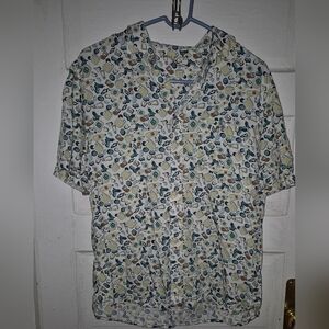 Age of Wisdom  Men's Button Up Collared Short Sleeve Sz M